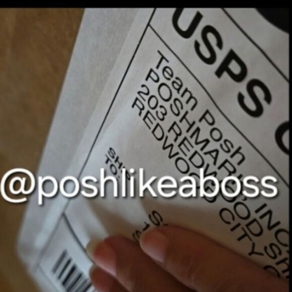 Charm POSHMARK posh new for Crocs! So Fun mail Poshmark logo shoe package logo - Picture 8 of 16